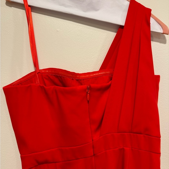 BCBG one shoulder peplum gown - Picture 5 of 13